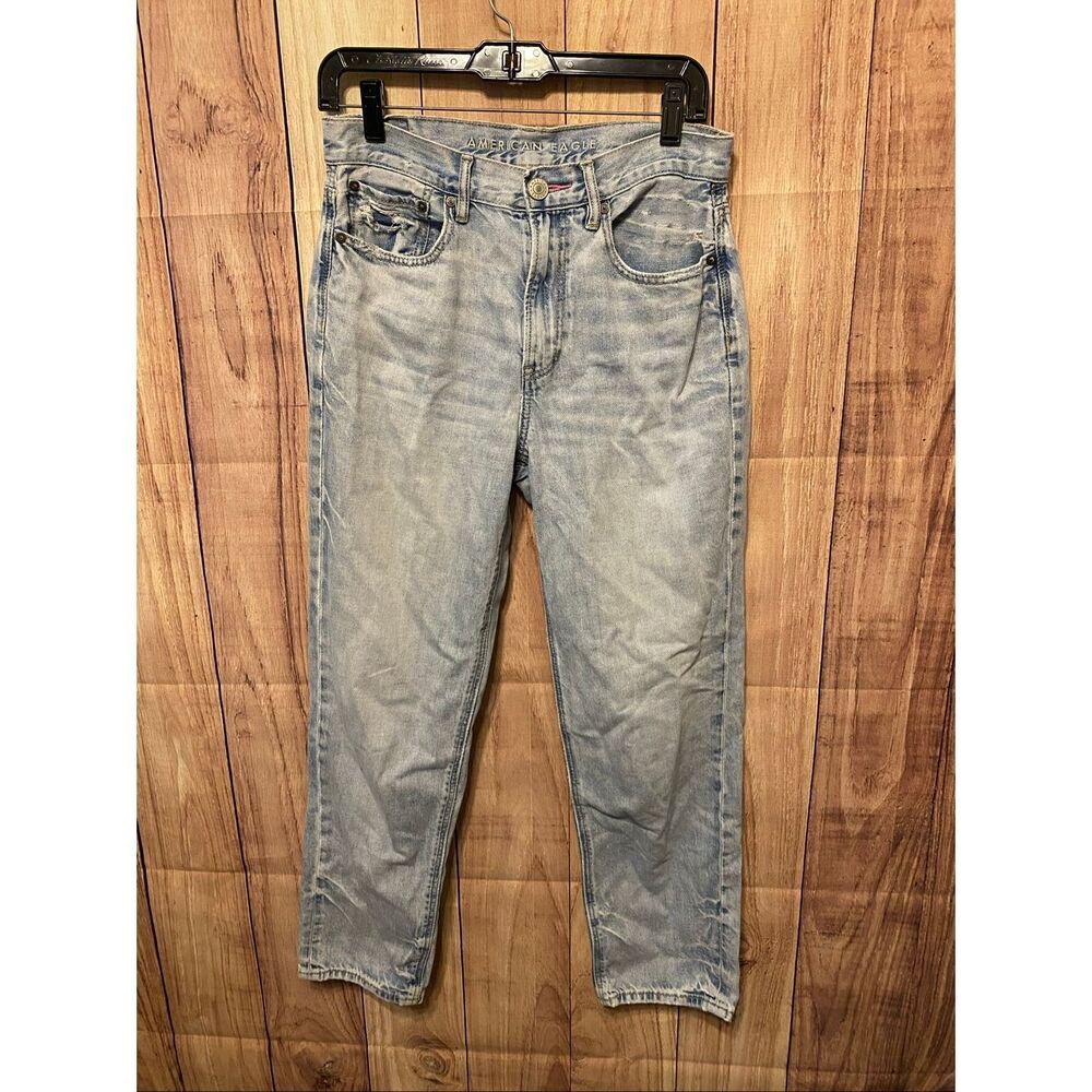 American Eagle 905 size 2 boyfriend jeans distressed light blue Y2K